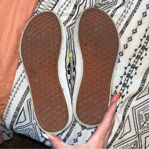 Rainbow checkered vans size 5 - Picture 5 of 5